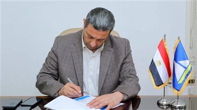 محافظ دمياط يعتمد نتيجة الشهادة الإعدادية بنسبة نجاح 74.61% (صور)