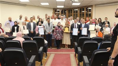 آداب عين شمس تحصل على 3 شهادات أيزو دولية معتمدة