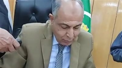 بمجموع 223 درجة للعام، محافظ المنيا يعتمد تنسيق القبول بالصف الأول الثانوي