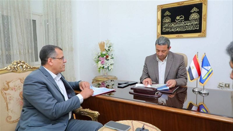محافظ دمياط ووكيل