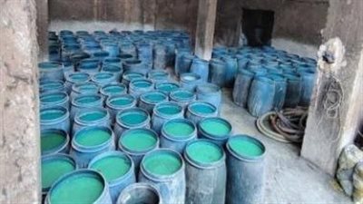 ضبط مصنع غير مرخص لإنتاج الأسمدة والمخصبات الزراعية بالقليوبية