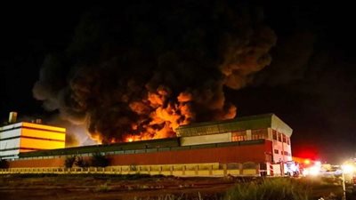 انفجار يهز المنطقة الصناعية بمدينة كلش طالشان الإيرانية بعد تحذير جيش الاحتلال الإسرائيلي بإخلائها