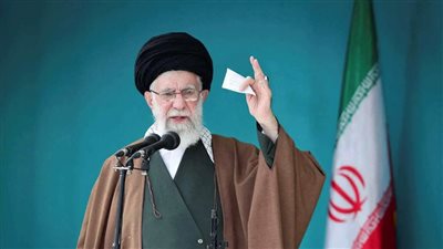 رئيس لجنة الاستخبارات بالشيوخ الأمريكي يهدد خامنئي بأسوأ سيناريو لمنشأة فوردو