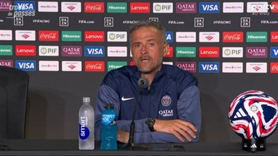 أول تعليق من إنريكي بعد تأهل باريس لربع نهائي كأس العالم للأندية 