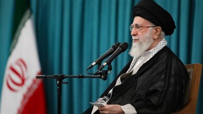 خامنئي: الكيان الصهيوني المصطنع ترنح تحت ضرباتنا