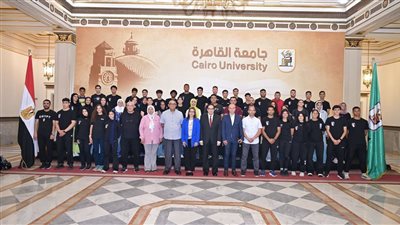 رئيس جامعة القاهرة يستقبل بعثة الاتحاد المصري لألعاب القوى