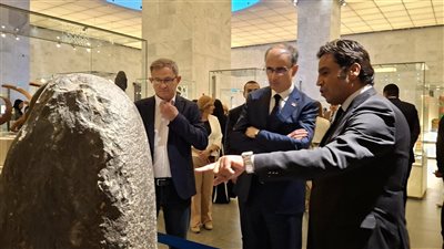 رئيس وزراء صربيا يزور متحفي المصري الكبير والقومي للحضارة وأهرامات الجيزة