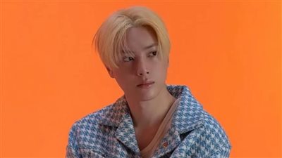 جو هاكنيون ينفي مزاعم تورطه في أنشطة دعارة ويتعهد بمقاضاة وكالته ووسائل الإعلام