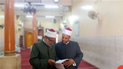 حملات تفتيشية مفاجئة على المساجد في سوهاج (صور)