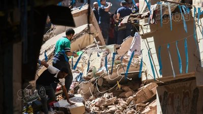 شاهد عيان على انهيار عقارات حدائق القبة: 