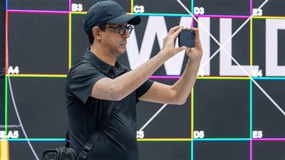 مروان حامد يعاين أماكن تصوير فيلمه الجديد “الفيل الأزرق 3” بالسعودية