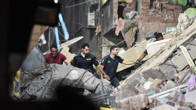 النيابة تصرح بدفن جثث ضحايا عقارات حدائق القبة المنهارة وتستدعي مسئولي الحي