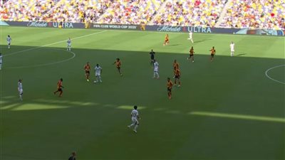 كأس العالم للأندية، تعادل سلبي بين الترجي ولوس أنجلوس في الشوط الأول وإلغاء هدفين