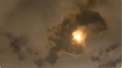 تل أبيب تحترق، صواريخ إيرانية تضرب قلب إسرائيل بعد اختراقها منظومة الدفاع الجوي (فيديو)