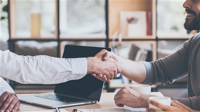 لو عديت الخمسين، هذه الإجازات الوظيفية من حقك