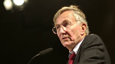 ماذا سيحدث في إيران؟ مقال لسيمور هيرش يكشف سيناريوهات الأيام القادمة