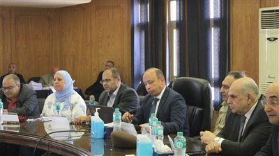 تطوير المناهج وتقليص محتواها، أبرز قرارات اجتماع مجلس طب قصر العيني يونيو 2025