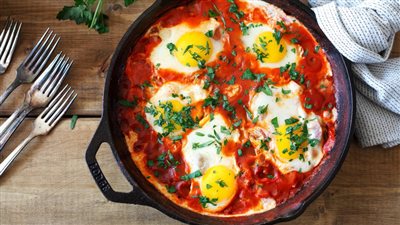 طريقة عمل الشكشوكة، لغداء اقتصادي وسريع التحضير