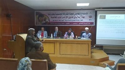 لجنة المشاركة المجتمعية بطب بنها تطلق حملة قادرون باختلاف