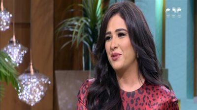 أمعائي كلها كانت برة معدتي.. ياسمين عبد العزيز تصدم متابعيها بشعورها بقرب أجلها | فيديو