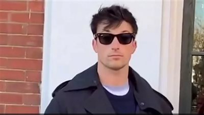 ظل الرئيس يشغل بال الأمريكيين.. فيديو حارس بايدن يحقق ملايين المشاهدات