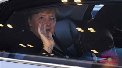 آخر صورة.. ميركل تودع الحياة السياسية