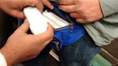 الأقراص المخدرة الأكثر تهريبا بمطار القاهرة.. وتشديد الرقابة على الرحلات سيئة السمعة