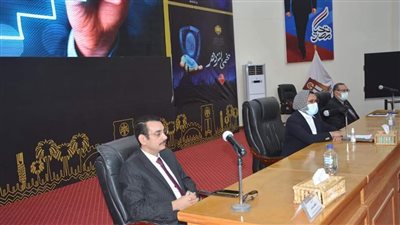 الوادي الجديد تنظم مؤتمرًا بمناسبة اليوم العالمي لمكافحة الفساد 