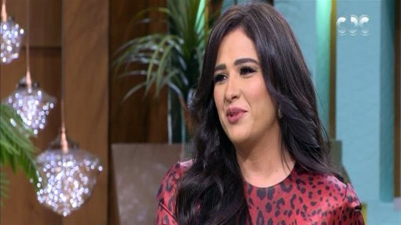 الفنانة ياسمين عبد