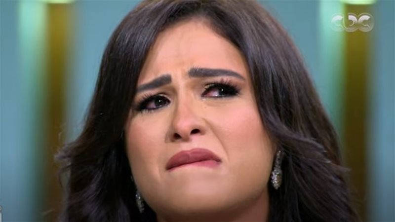ياسمين عبد العزيز
