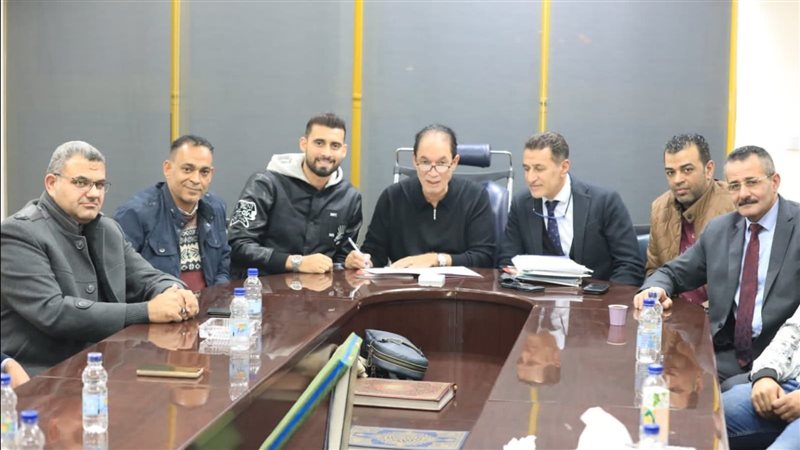 الإسماعيلي يمدد عقد