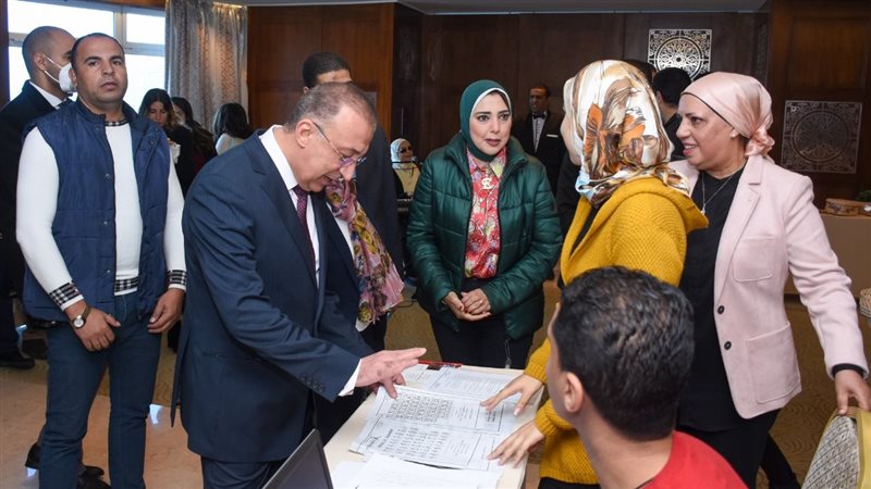 محافظ الإسكندرية