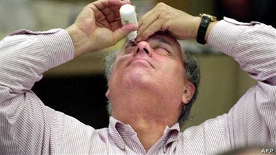 مفعولها بعد 15 دقيقة ولمدة 10 ساعات.. قطرة عين تغني عن ارتداء النظارات