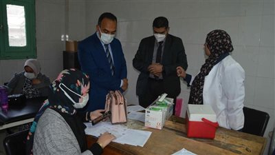 محافظ المنيا يكلف بمتابعة سير العمل بالمنظومة الصحية