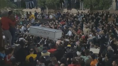 جنازة مهيبة لـ