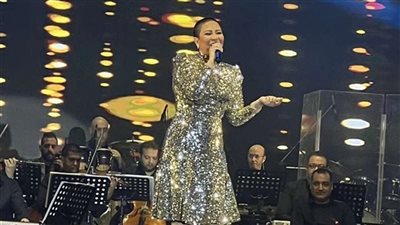 عمرو أديب لـ شيرين بعد حلق شعرها: صدمة كبيرة.. كلنا رجالتك ولن نسمح بسقوطك | فيديو