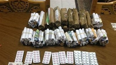 حبس 38 متهما بتهمة حيازة أسلحة نارية والاتجار بالمواد المخدرة في أسيوط 