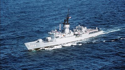 بعد أزمة أستراليا.. واشنطن تصفع فرنسا مجددا وتوافق على بيع صفقة فرقاطات لأثينا