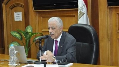 رد حاسم من وزير التعليم بشأن حذف أجزاء من منهج الصف الرابع الابتدائي