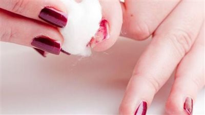 أضرار الأسيتون على الأظافر.. و3 بدائل تغنيكِ عن استخدامه