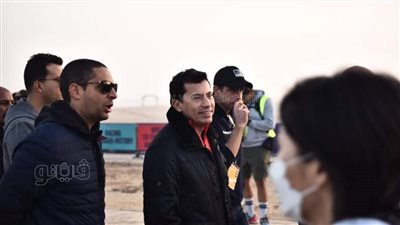  وزير الشباب يشهد نصف ماراثون الأهرامات.. الجميلات يتصدرن المشهد.. ومشاركة مميزة لذوي القدرات الخاصة