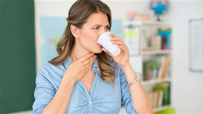 أسباب التهاب الحلق وطرق علاجه بالمنزل