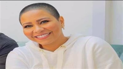 شقيق ياسمين عبد العزيز يتدخل لدعم شيرين عبد الوهاب