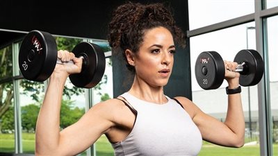 تمارين رياضية مهمة لتقوية عضلات الكتف والذراعين