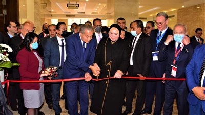 وزيرة التجارة والصناعة تفتتح معرض فوود أفريكا 