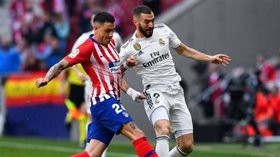 ريال مدريد يتقدم على أتلتيكو بهدف عالمي لكريم بنزيما في الشوط الأول