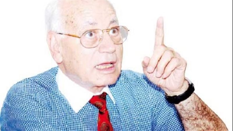 الدكتور محمد شامة