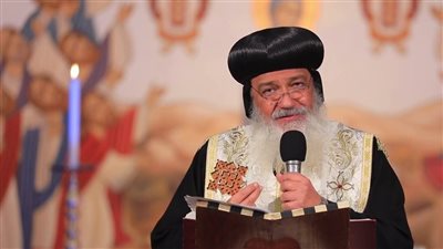 الأنبا جوزيف يصلي القداس الإلهي في ناميبيا