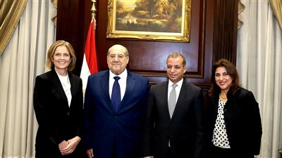 رئيس مجلس الشيوخ يستقبل سفيرة النرويج بالقاهرة