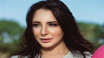 ساندي تستعد لطرح أغان جديدة